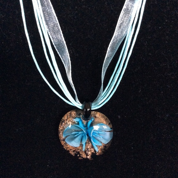 Murano Beautiful style glass flowered necklace. Beautiful. - Picture 2 of 6